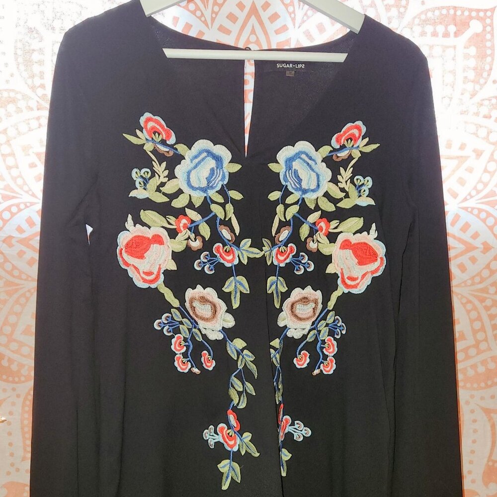 Sugar + Lips - Black Bell Sleeve Midi Dress